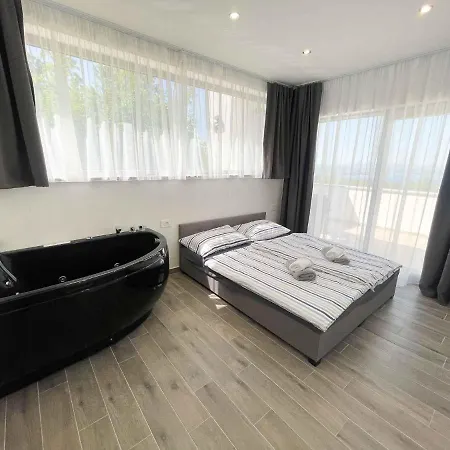 In 41513 Crikvenica